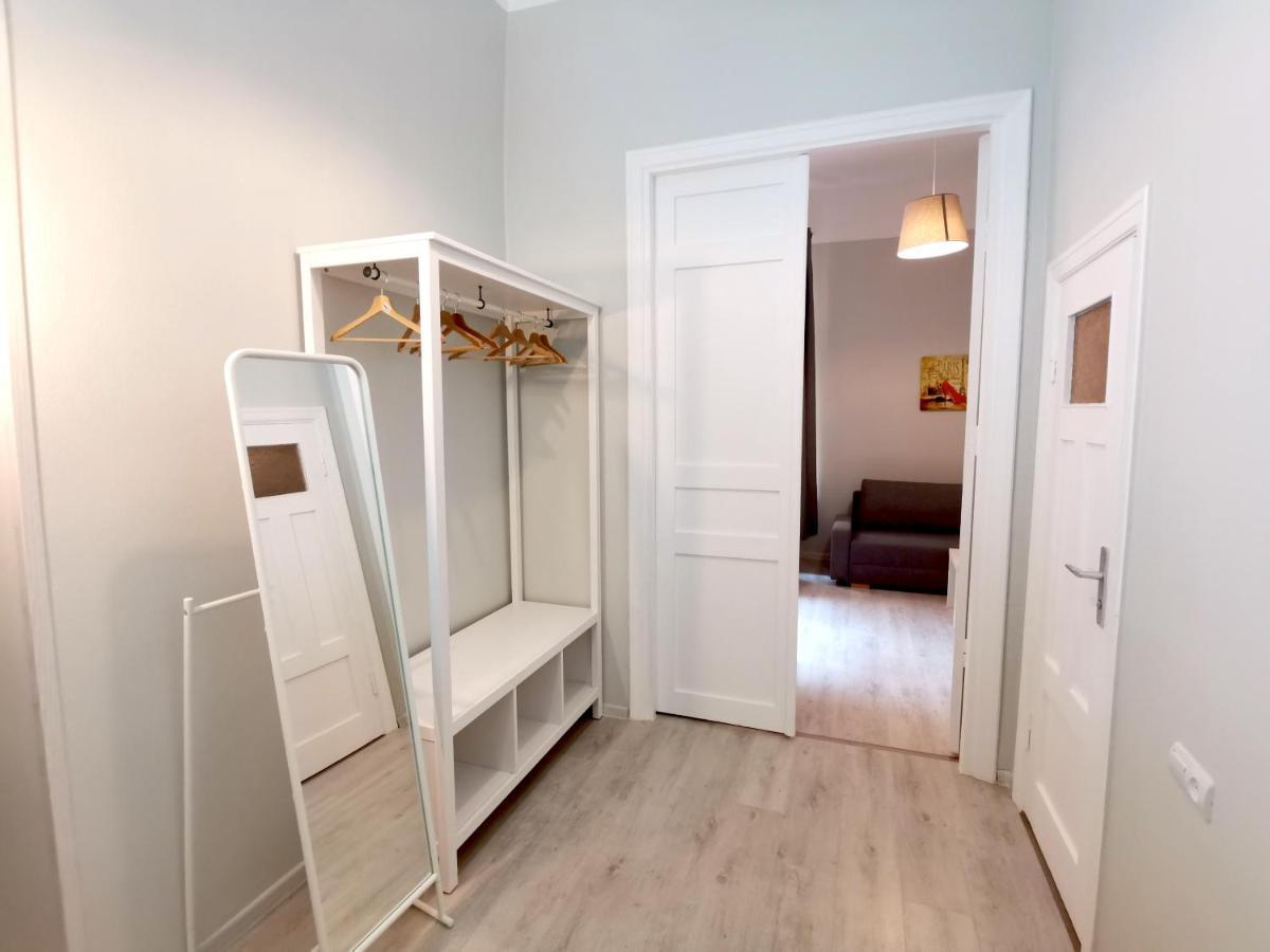 Lacplesa Downtown New 2-Bedroom Apartment รีกา ภายนอก รูปภาพ